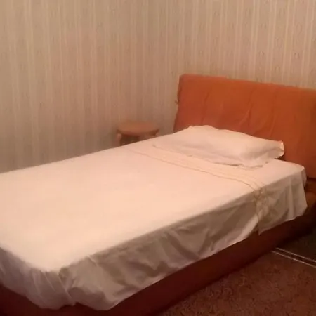 Le Stanze Del Notaio Janov