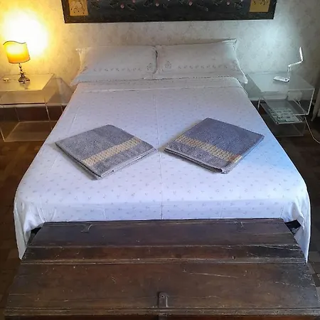 Le Stanze Del Notaio * Genua